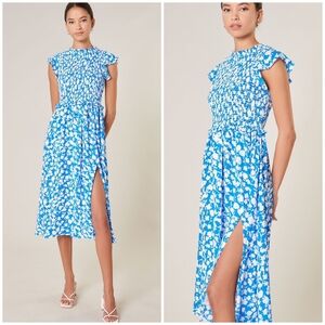 LAST 1 ! SUGARLIPS Palmas Amira Blue Ivory Smocked Midi Dress